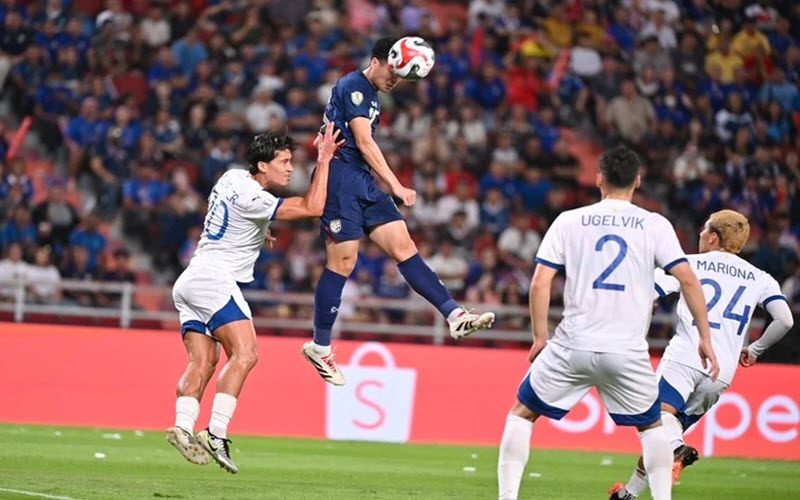 Review Thái Lan 3-1 Philippines bán kết AFF Cúp 2024 1 Thái Lan có bàn thắng hiệp 1 đầy tranh cãi